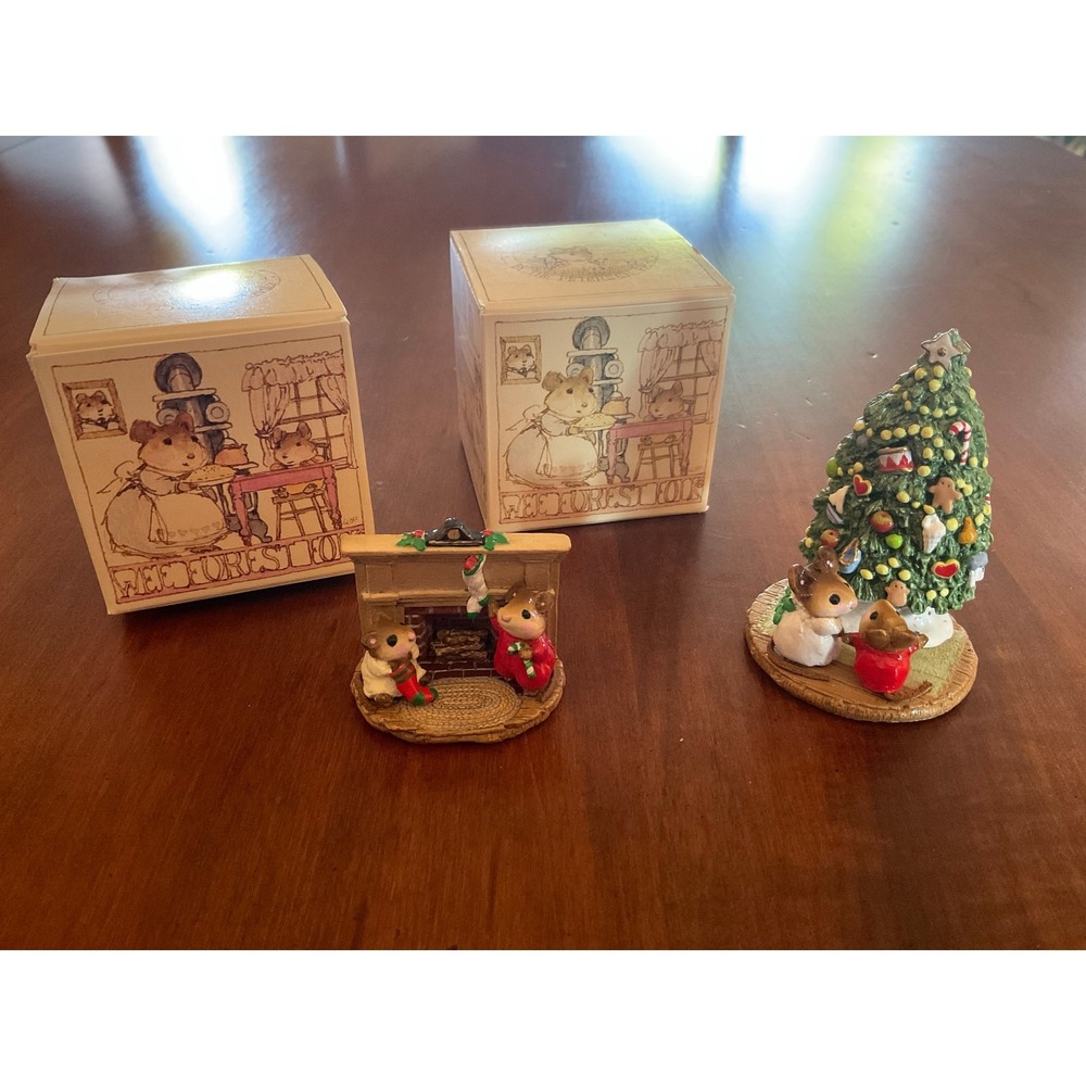 Wee Forest Folk Christmas Mouse Figurine Set 1983 1985 Fireplace Tree with Boxes